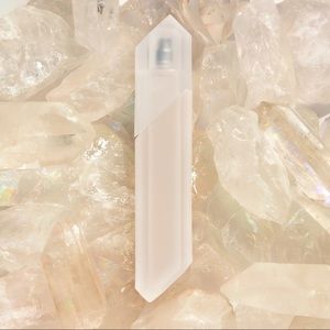 KKW Crystal Oud fragrance